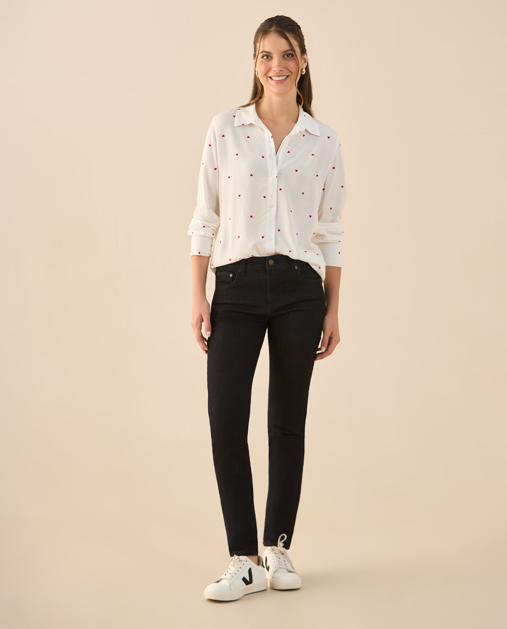 Jean bota recta tono oscuro para mujer