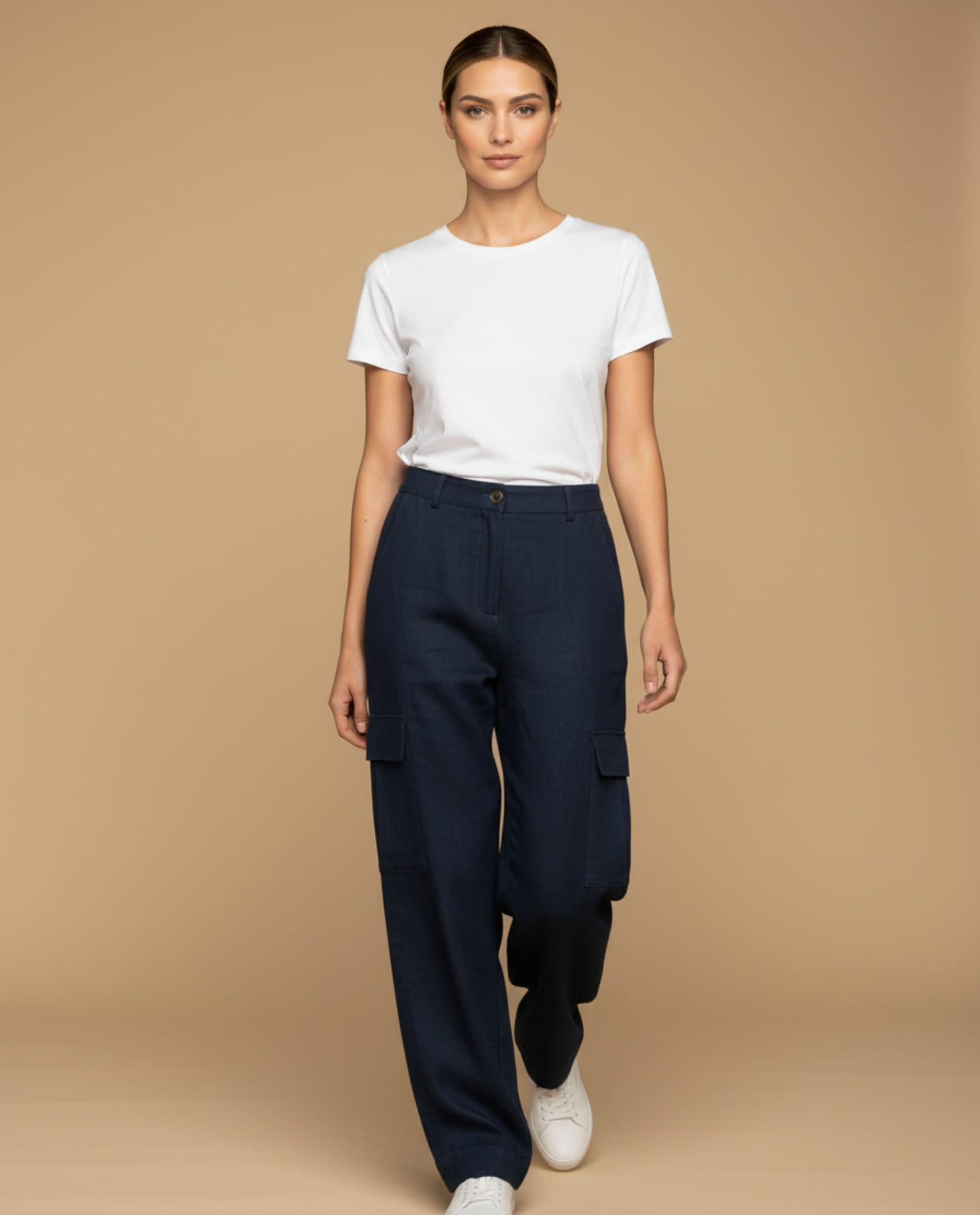 Pantalón cargo wide leg con bolsillos laterales para mujer