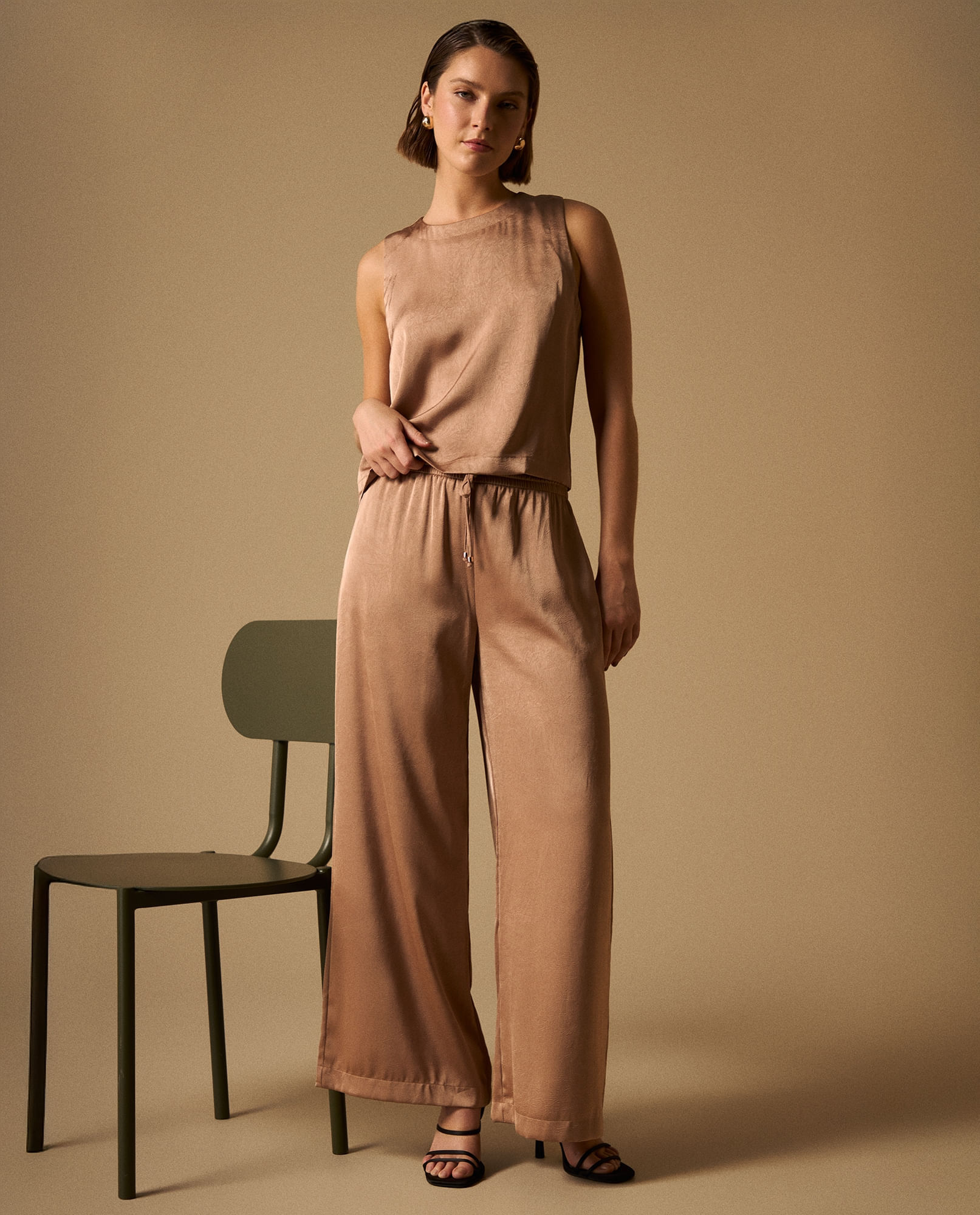 Pantalón Wide Leg con Cordón Ajustable