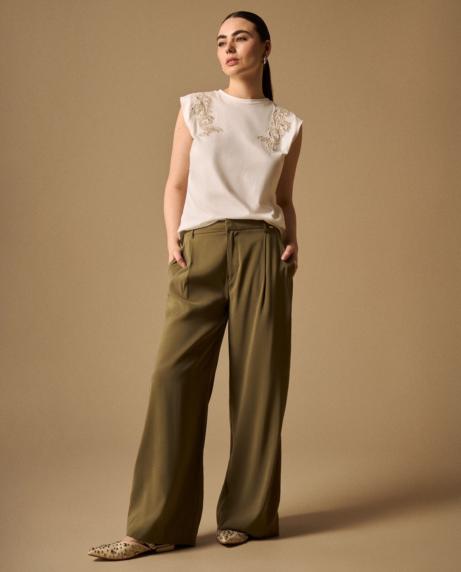 Pantalón Wide Leg Verde con Cordón Ajustable