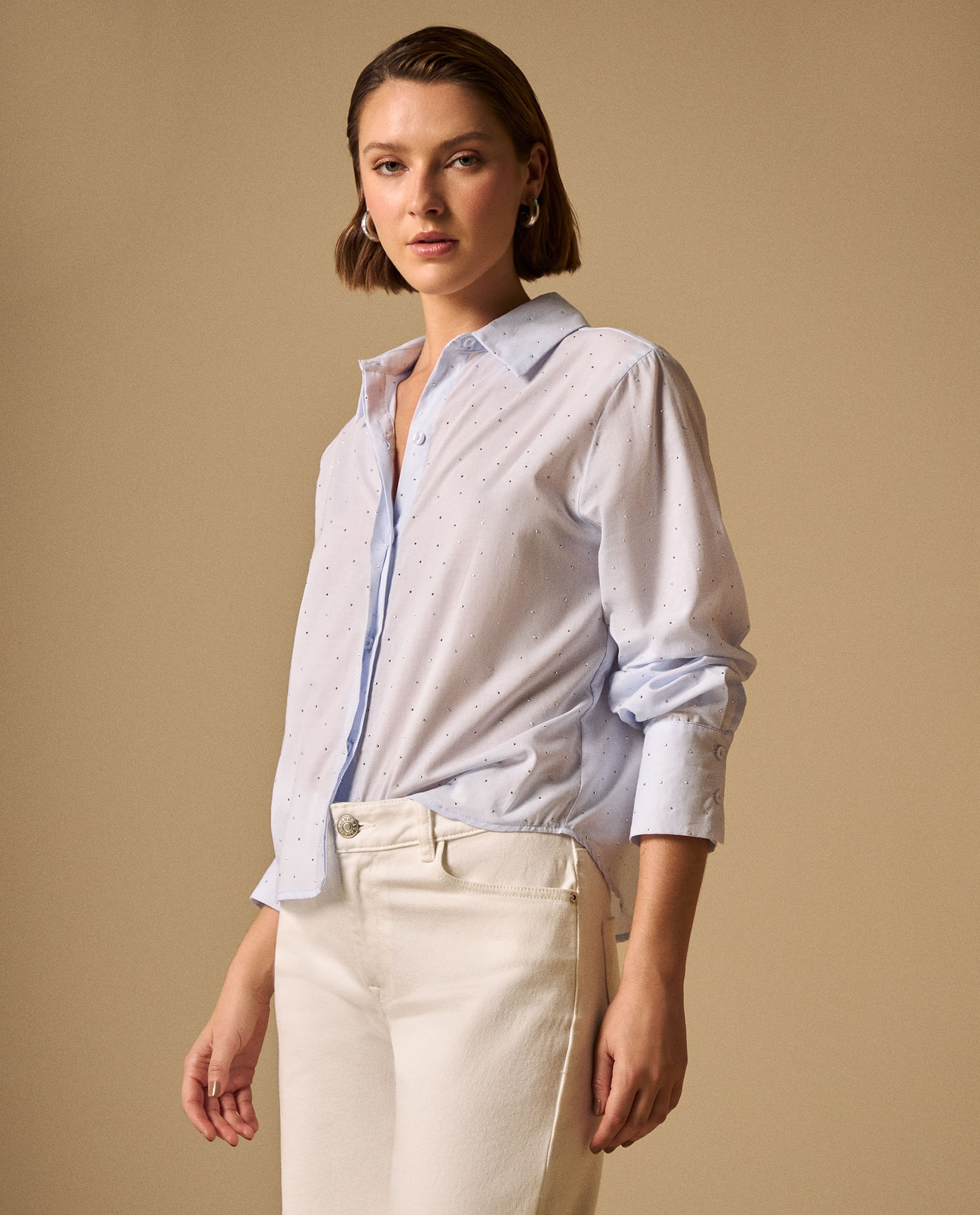 Camisa con Micro Puntos Negros