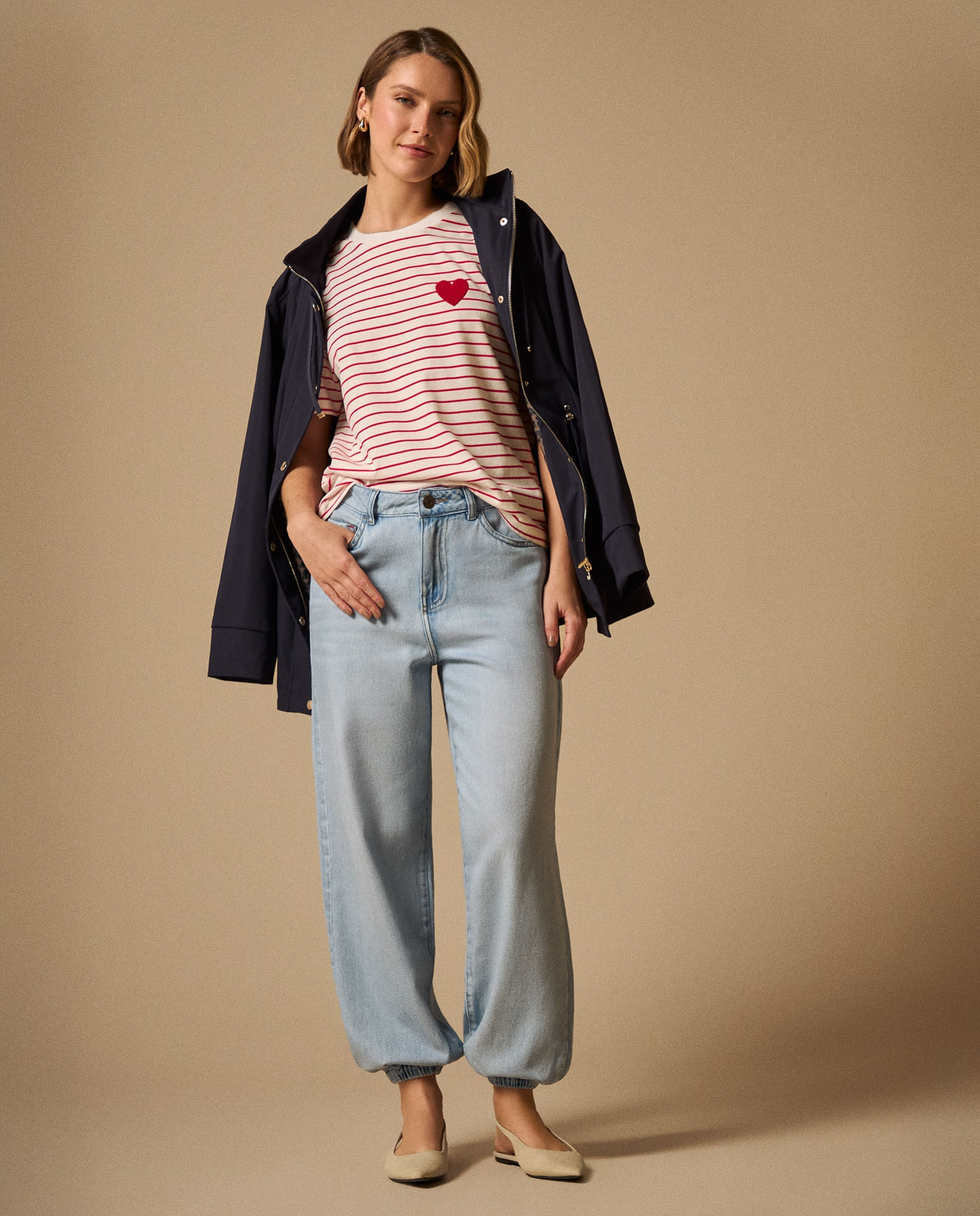 Jean Jogger Azul Claro con Puños Elásticos
