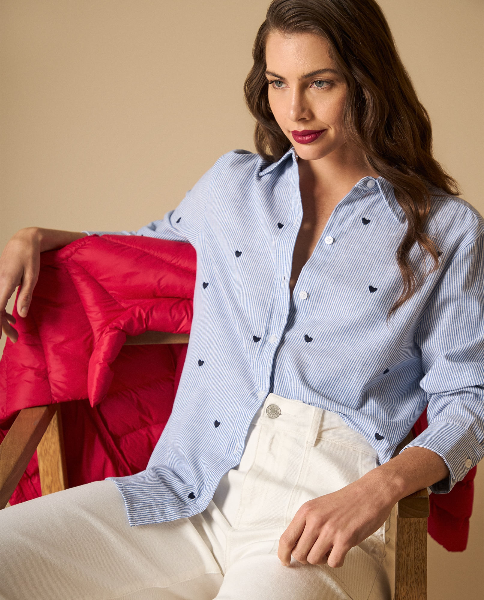 Camisa rayas con estampado de corazones para mujer